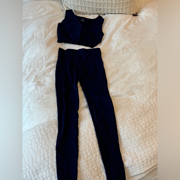 Phat Buddha The Gummy Bra & Legging Set - Picture 3 of 3